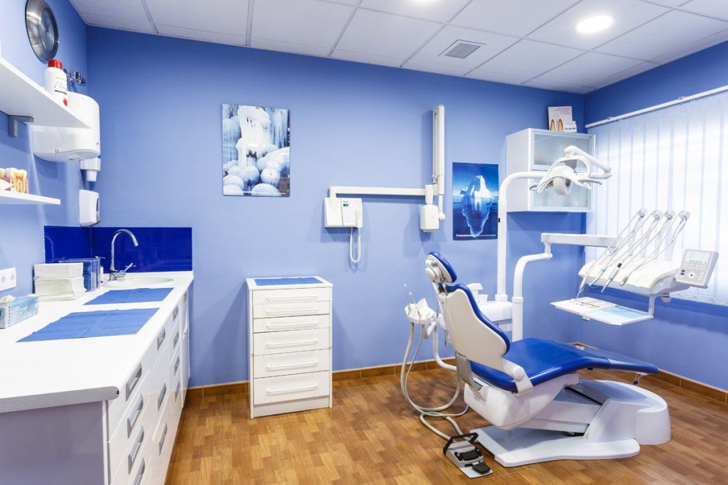 dentista-Plasencia-clinica-dental-sonia-Jiménez